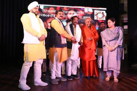 11,000 परिवारों को स्वच्छता पैड का वितरण samarsata.com